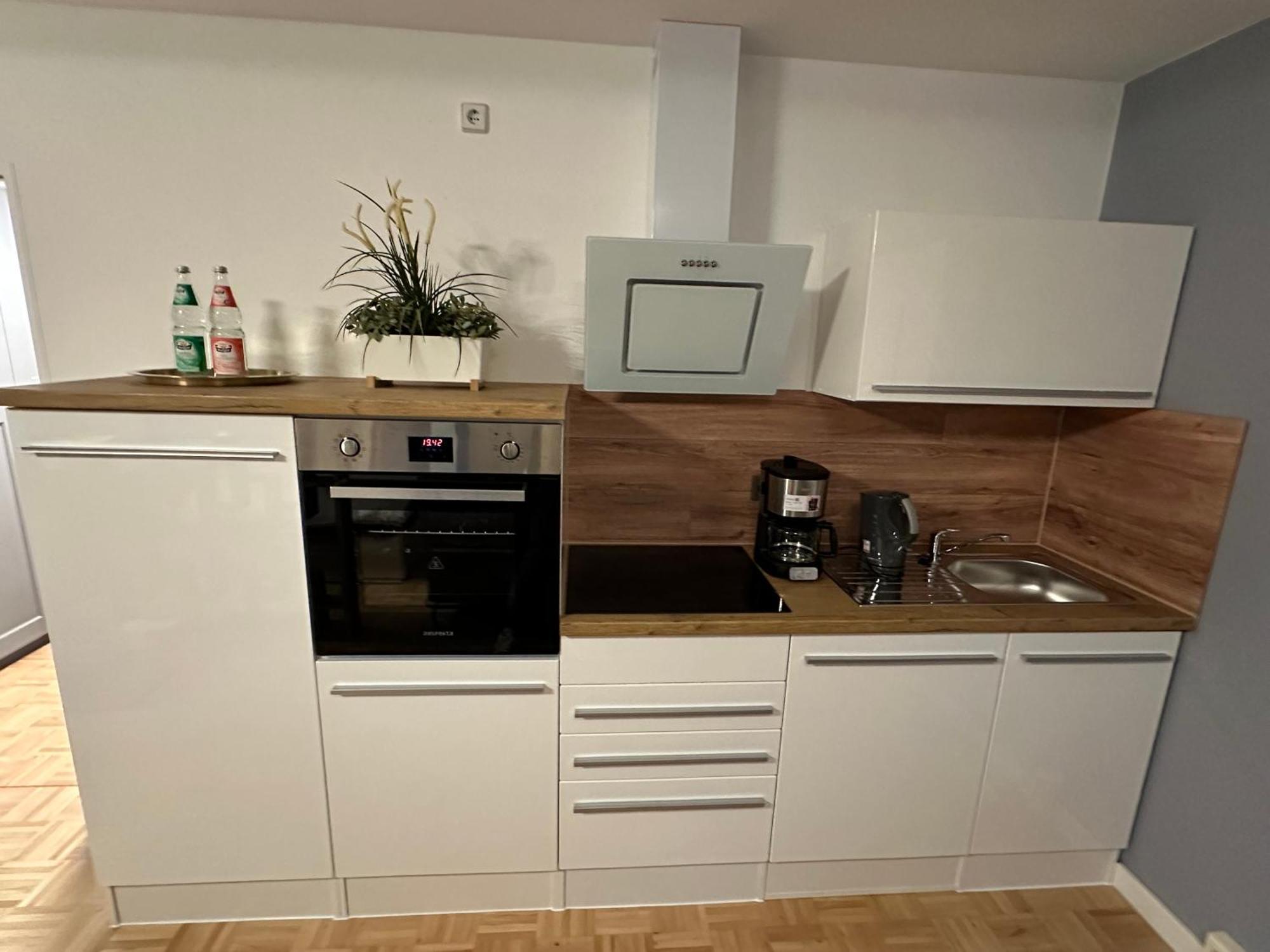 Wohnung Im Zentrum Der Dresdner Neustadt Mit Aussenstellplatz Dresden Exterior foto